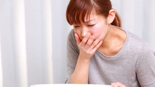 Mide Ağrısı Üşütme Belirtileri ve Tedavisi